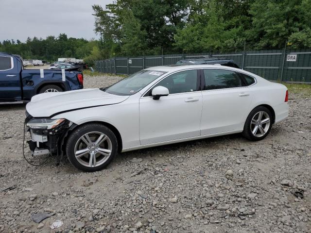 2018 VOLVO S90