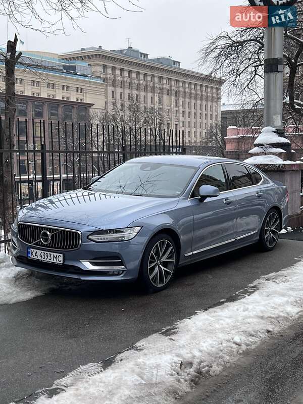 2019 volvo s90