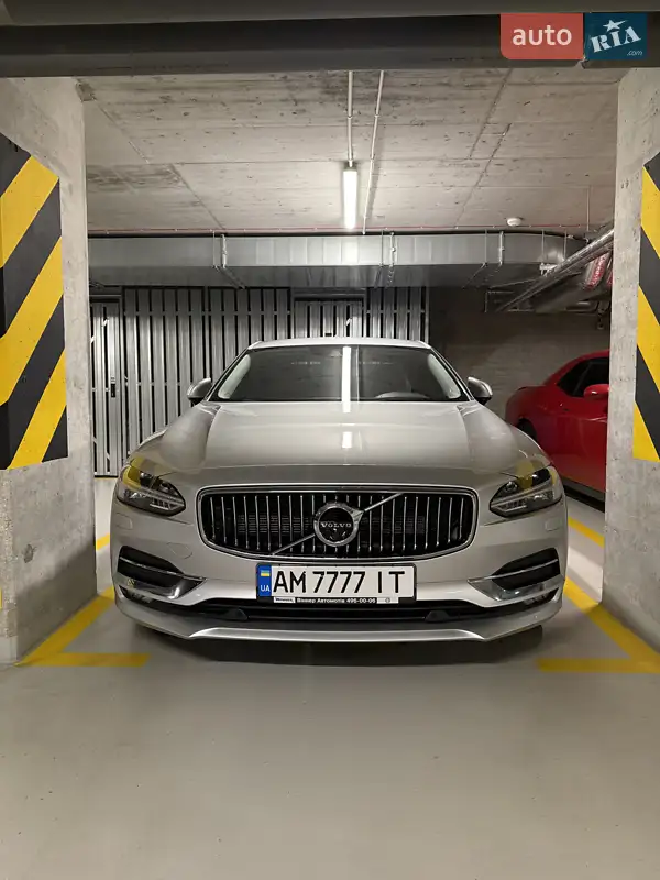 2019 volvo s90