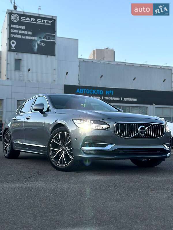 2019 volvo s90