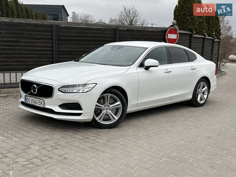 2017 volvo s90