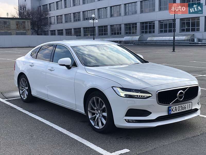 2017 volvo s90