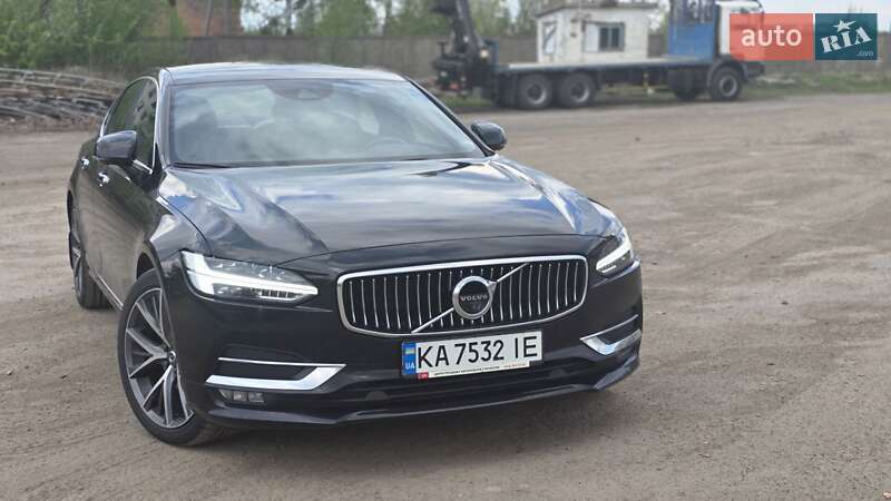 2017 volvo s90