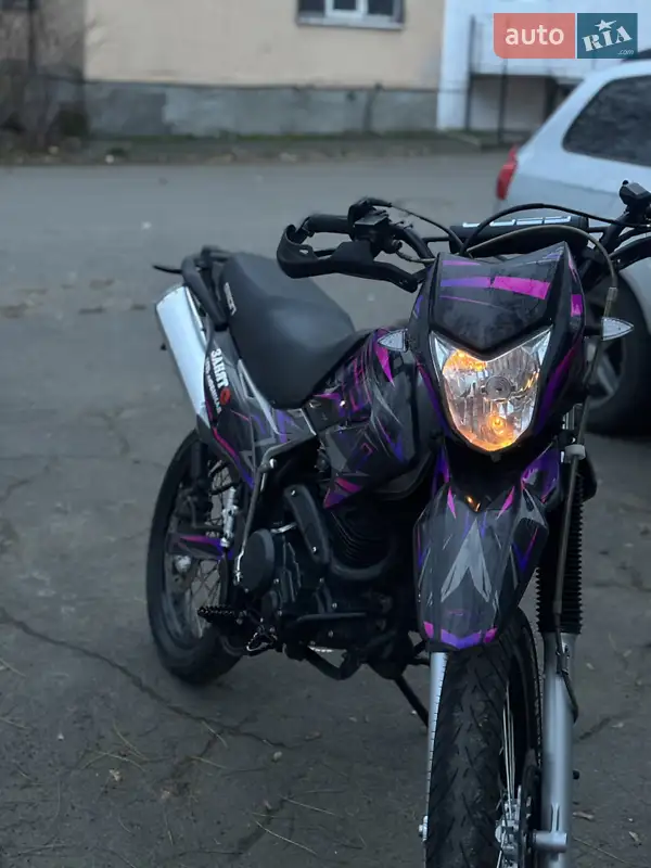 2019 geon x-road 250