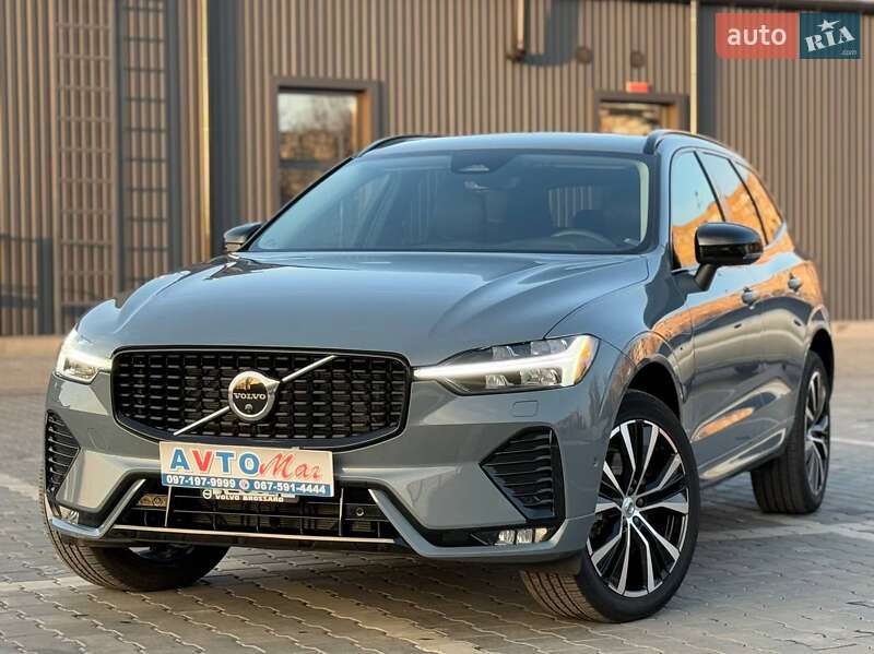 2023 VOLVO XC60