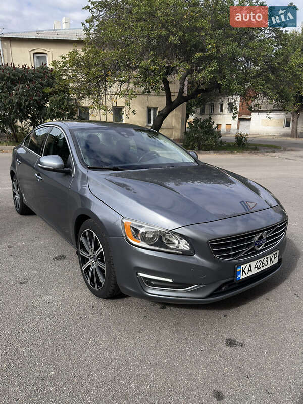 2016 volvo s60