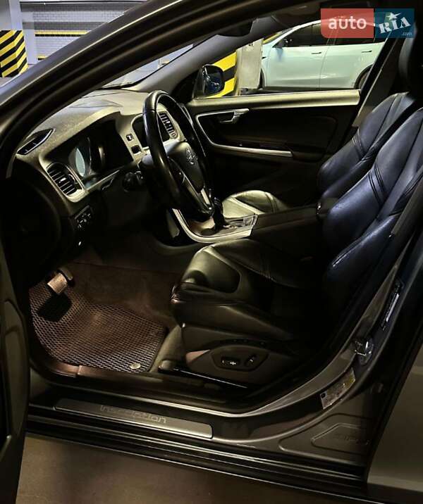 2015 volvo s60
