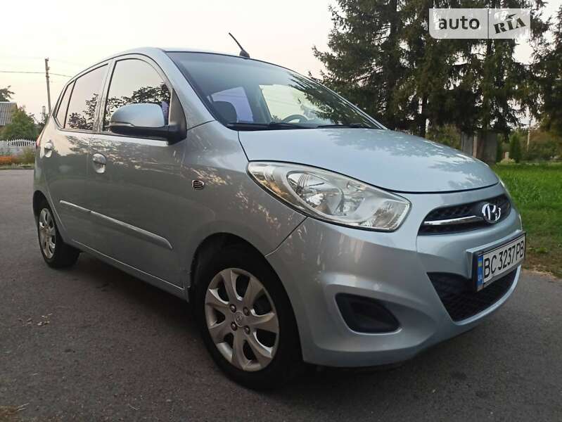 2012 hyundai i10