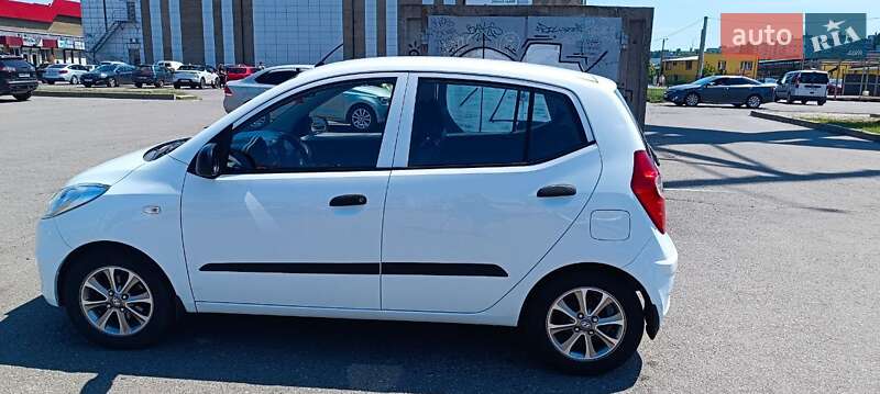 2011 hyundai i10