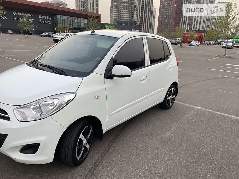 2011 hyundai i10