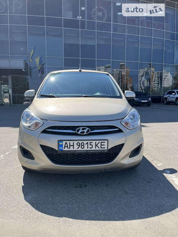 2012 hyundai i10