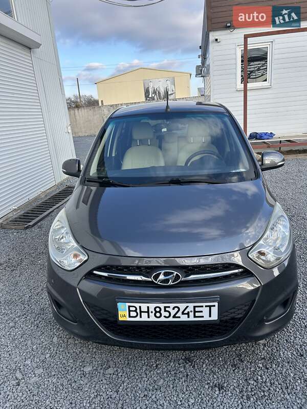 2012 hyundai i10