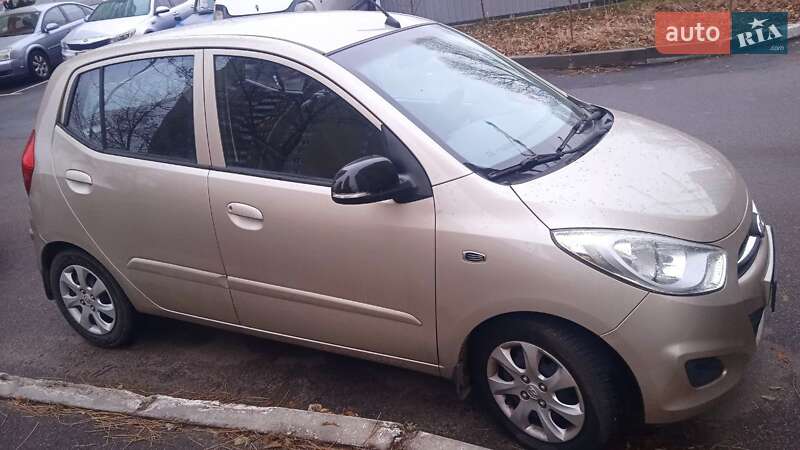 2013 hyundai i10