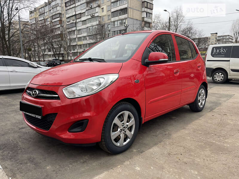 2013 hyundai i10