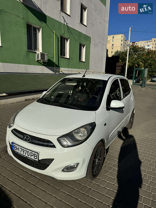 2011 hyundai i10