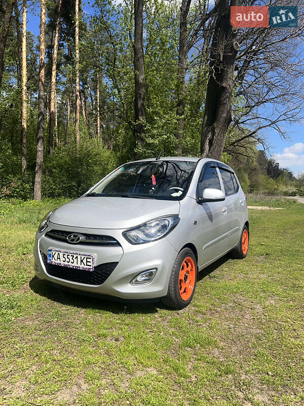 2012 hyundai i10