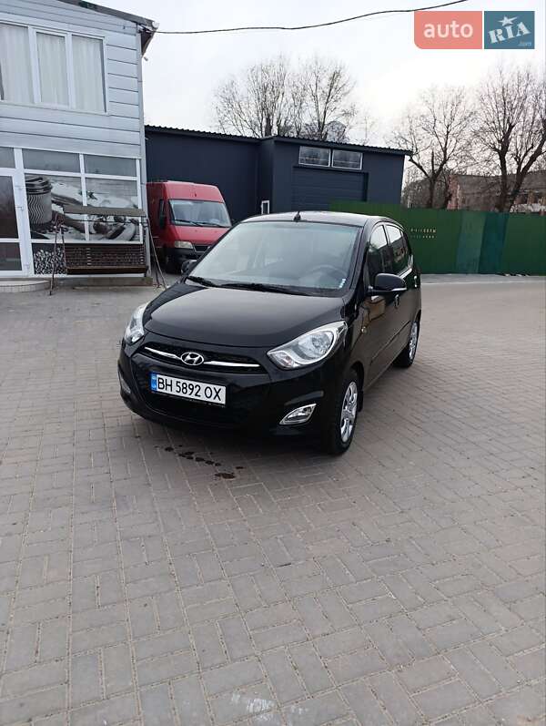 2013 hyundai i10