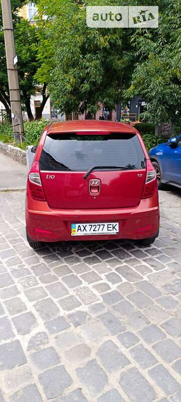 2013 hyundai i10