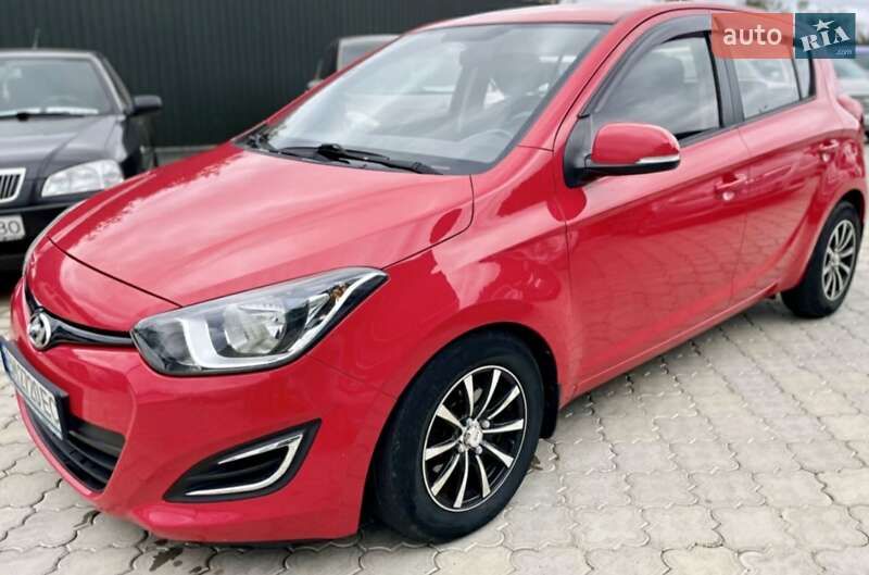 2013 hyundai i20