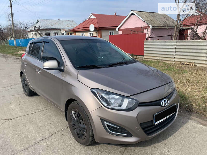 2013 hyundai i20