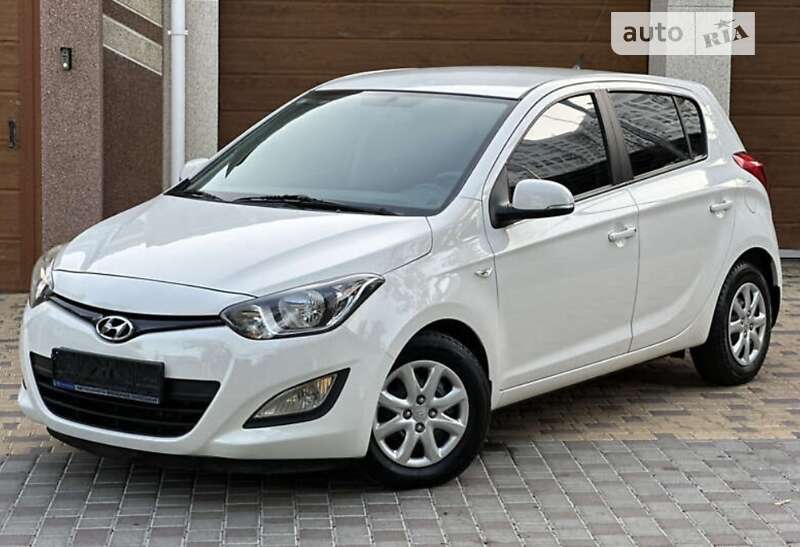 2014 hyundai i20