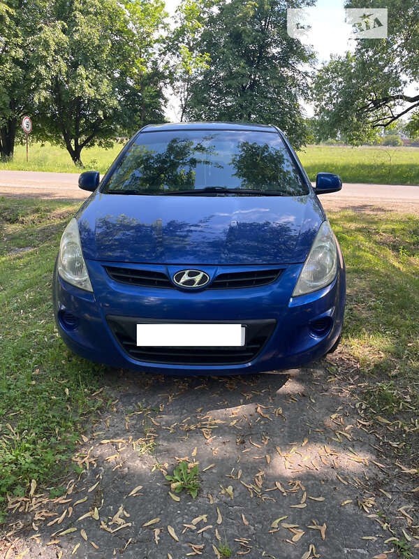 2010 hyundai i20