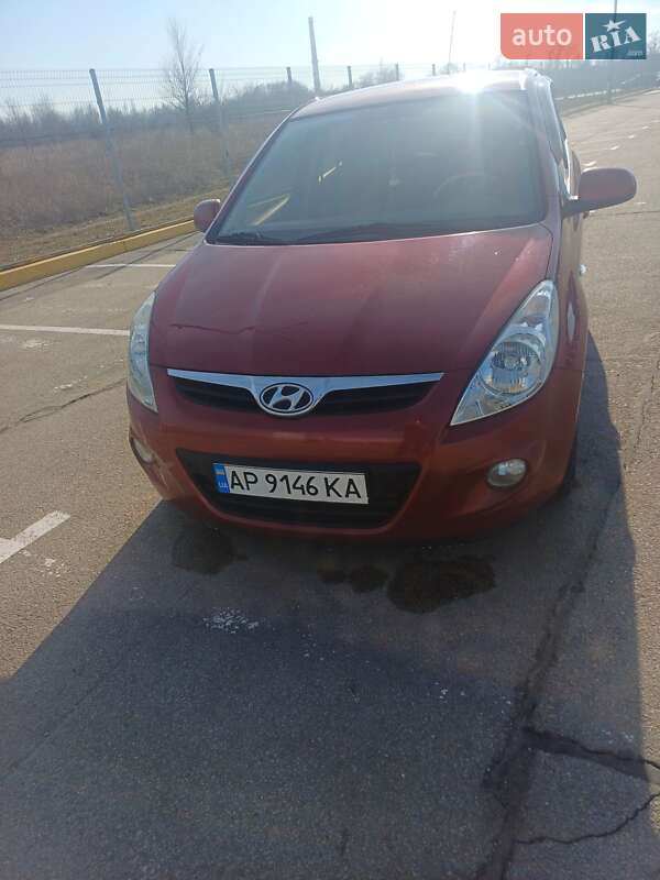 2010 hyundai i20