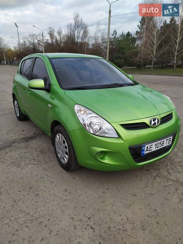 2011 hyundai i20