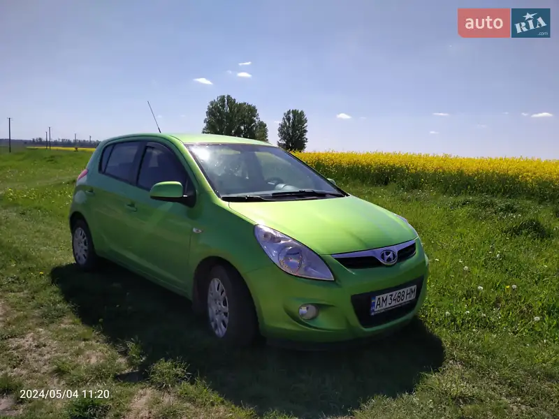 2011 hyundai i20