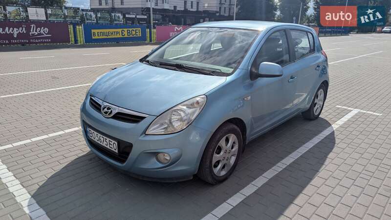 2010 hyundai i20