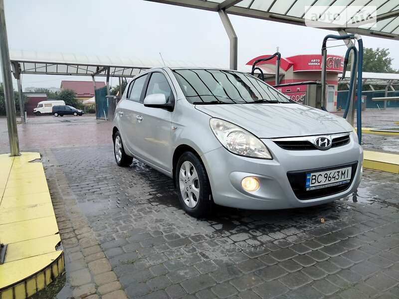 2009 hyundai i20