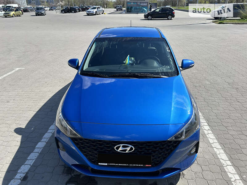 2020 hyundai accent