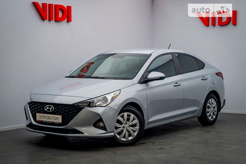 2021 hyundai accent