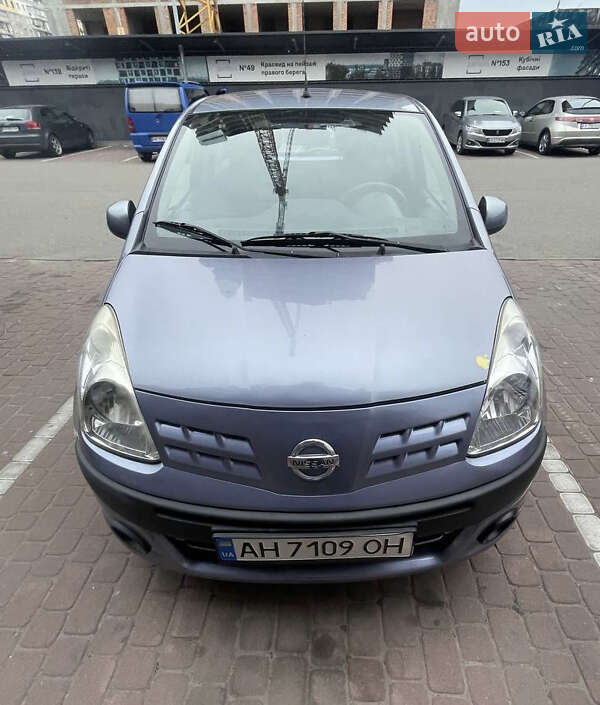 2009 nissan pixo