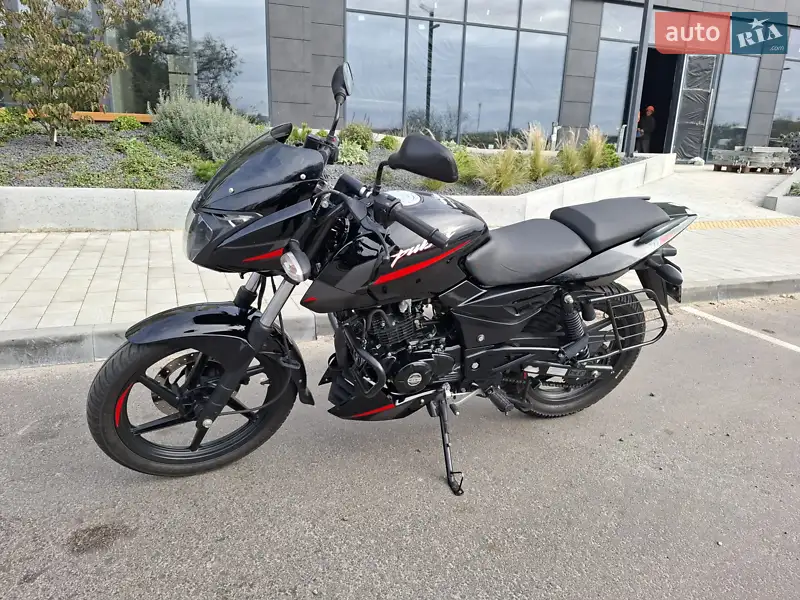 2021 bajaj pulsar 180dts-i