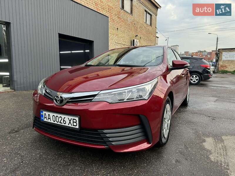 2018 toyota corolla