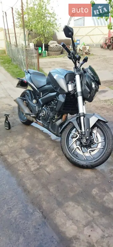2021 bajaj dominar-d-400