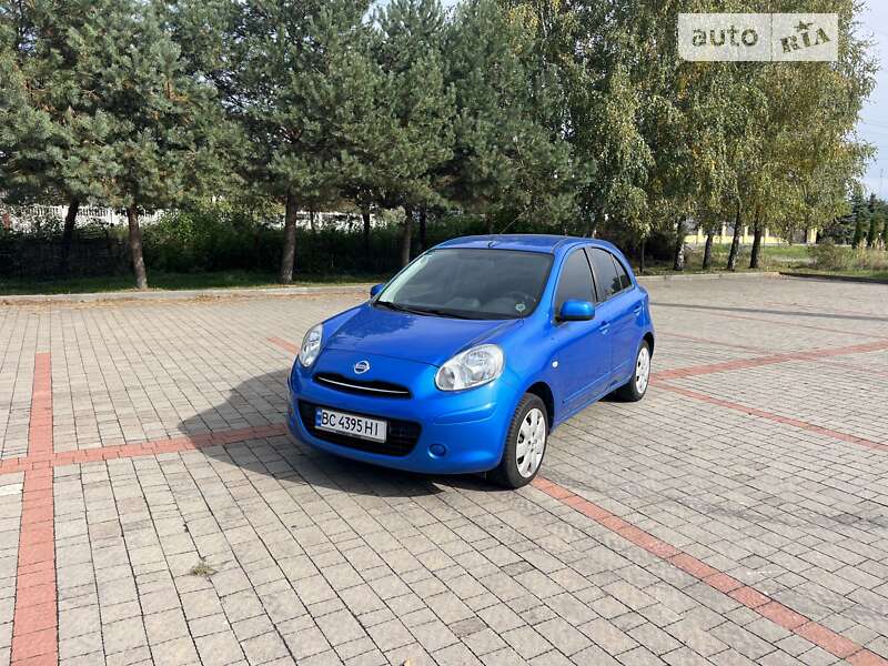 2011 nissan micra