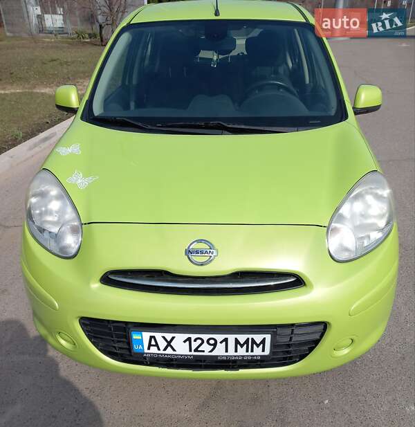 2013 nissan micra