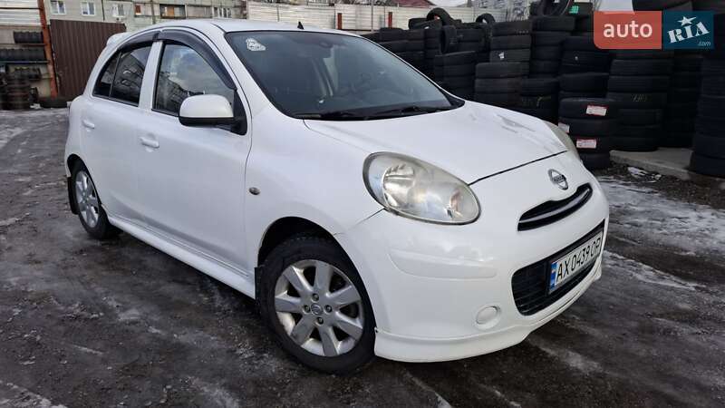 2013 nissan micra