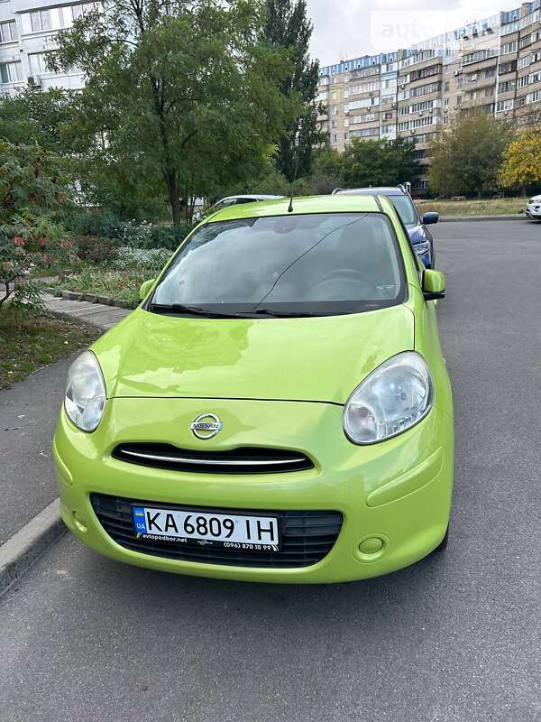 2013 nissan micra