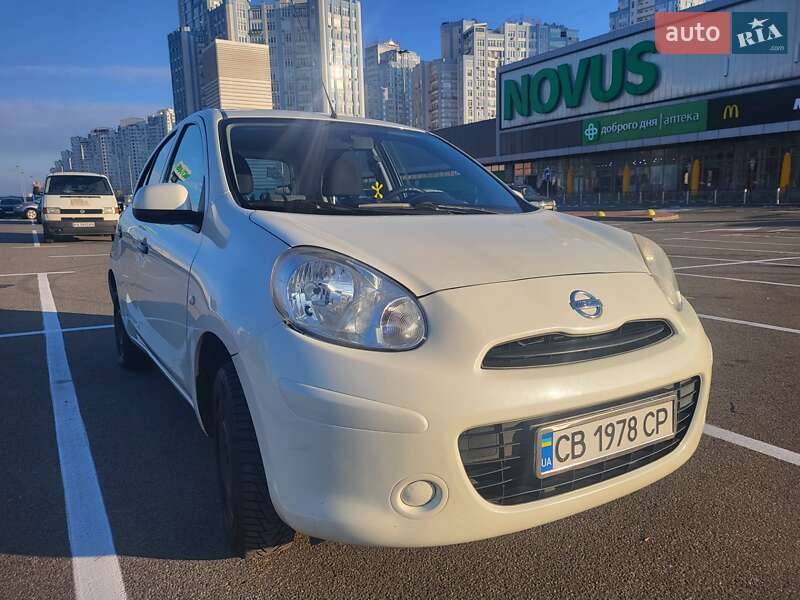 2013 nissan micra