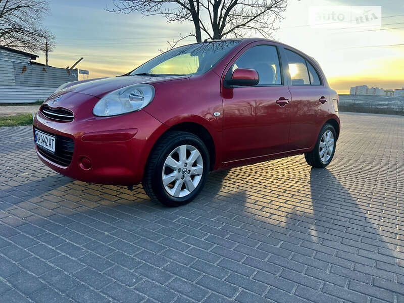 2013 nissan micra