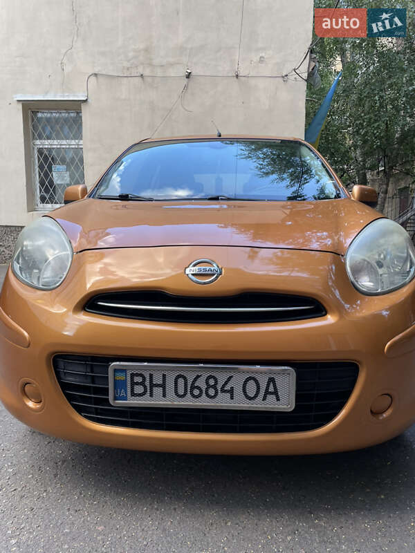 2013 nissan micra