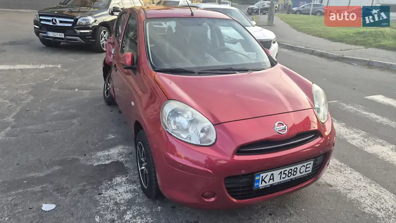 2013 nissan micra