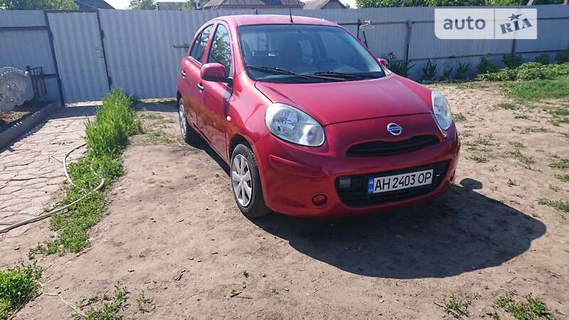 2013 nissan micra