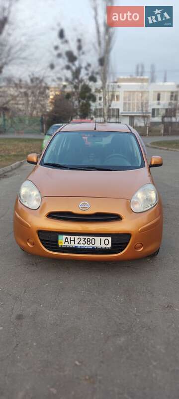 2013 nissan micra
