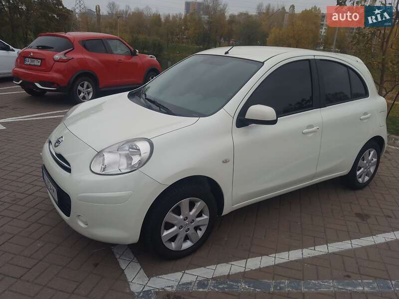2014 nissan micra
