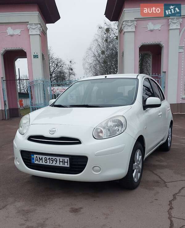 2014 nissan micra