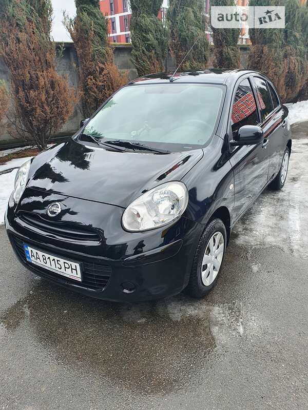 2015 nissan micra